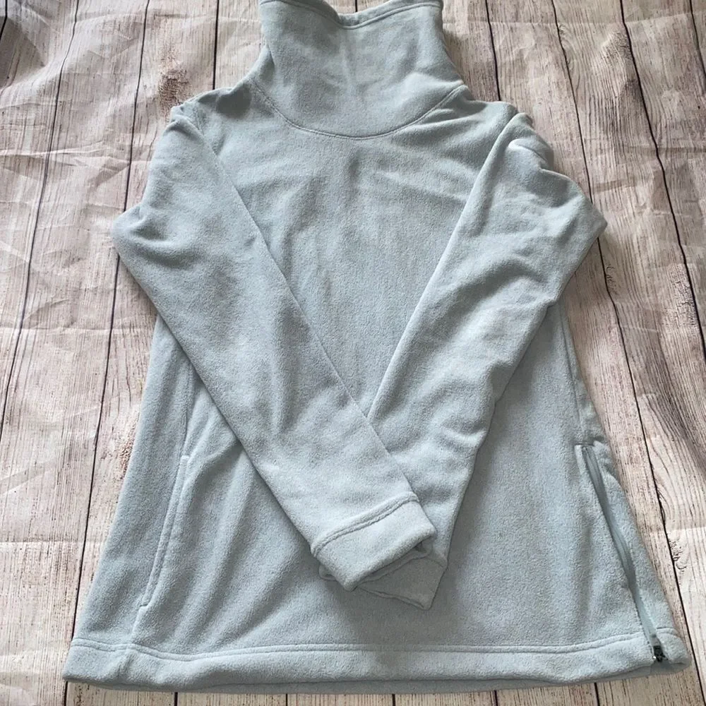 Nike Womens Therma Fleece Dri-Fit Tunic Training Top Lt. Gray  AQ4690-012 - Picture 2 of 3